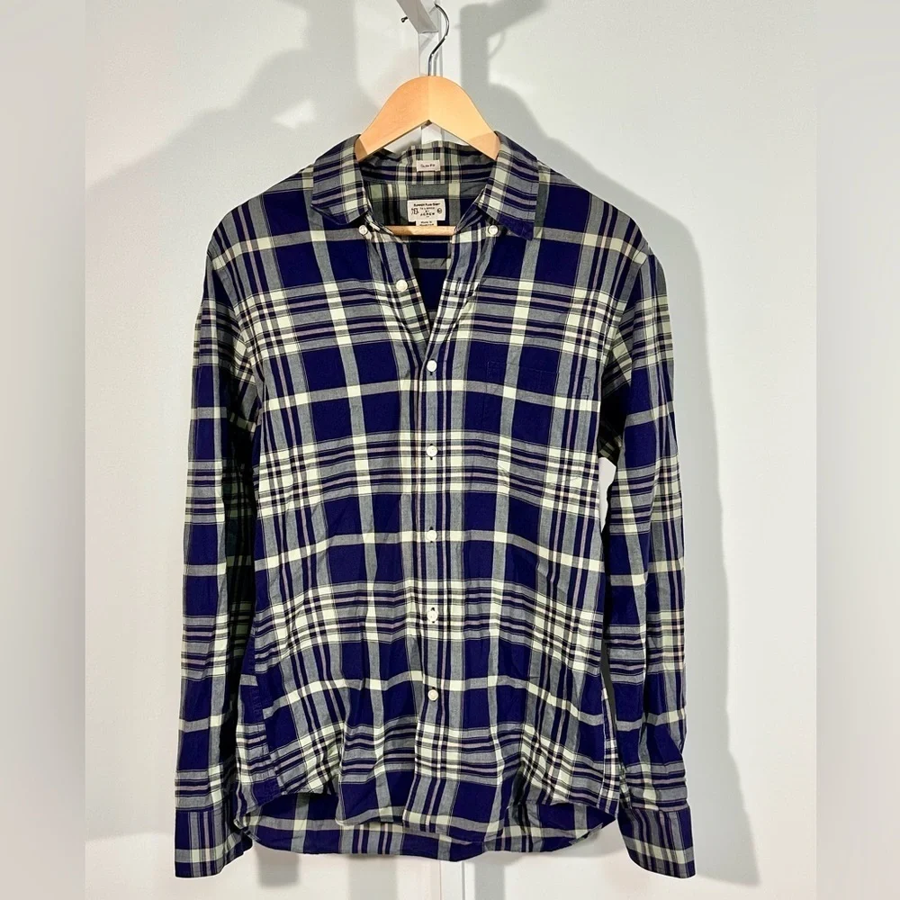 Crew Tailored “Summer Plaid” Button-Down – Slim Fit – Navy + Sage – M